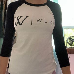 WLKN quarter sleeve shirt